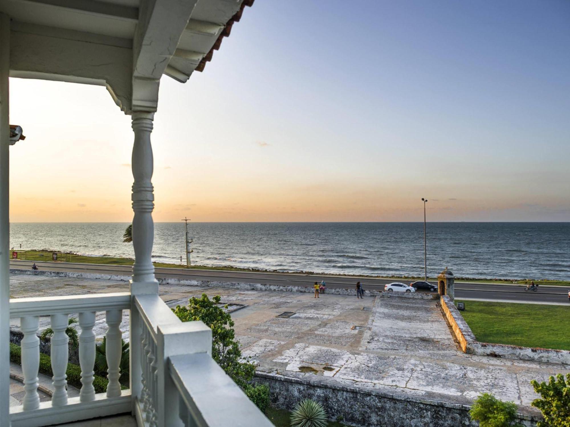 Family Duplex King Suite Sea View