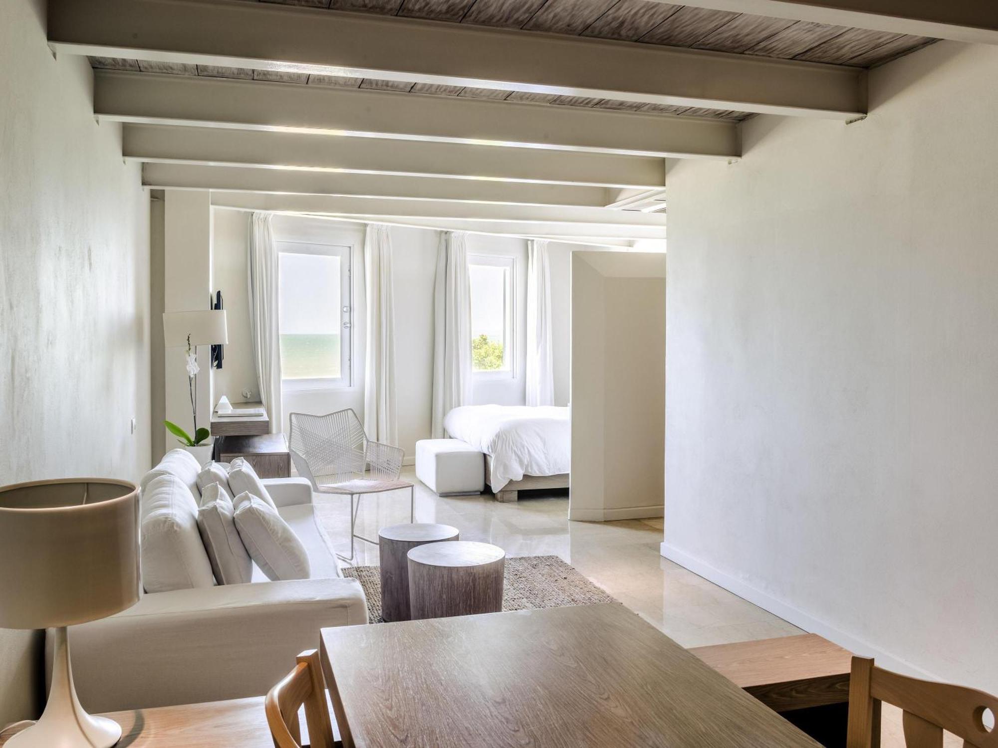 Family Duplex King Suite Sea View
